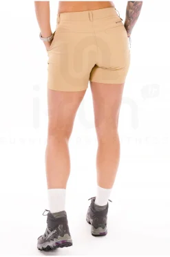 Leslie Falls II femme