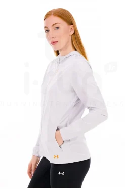 Outrun The Storm femme