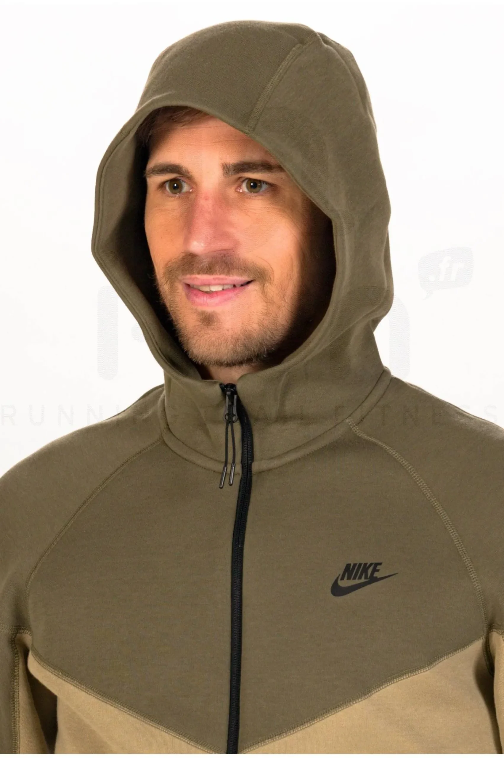 Tech Fleece Windrunner M