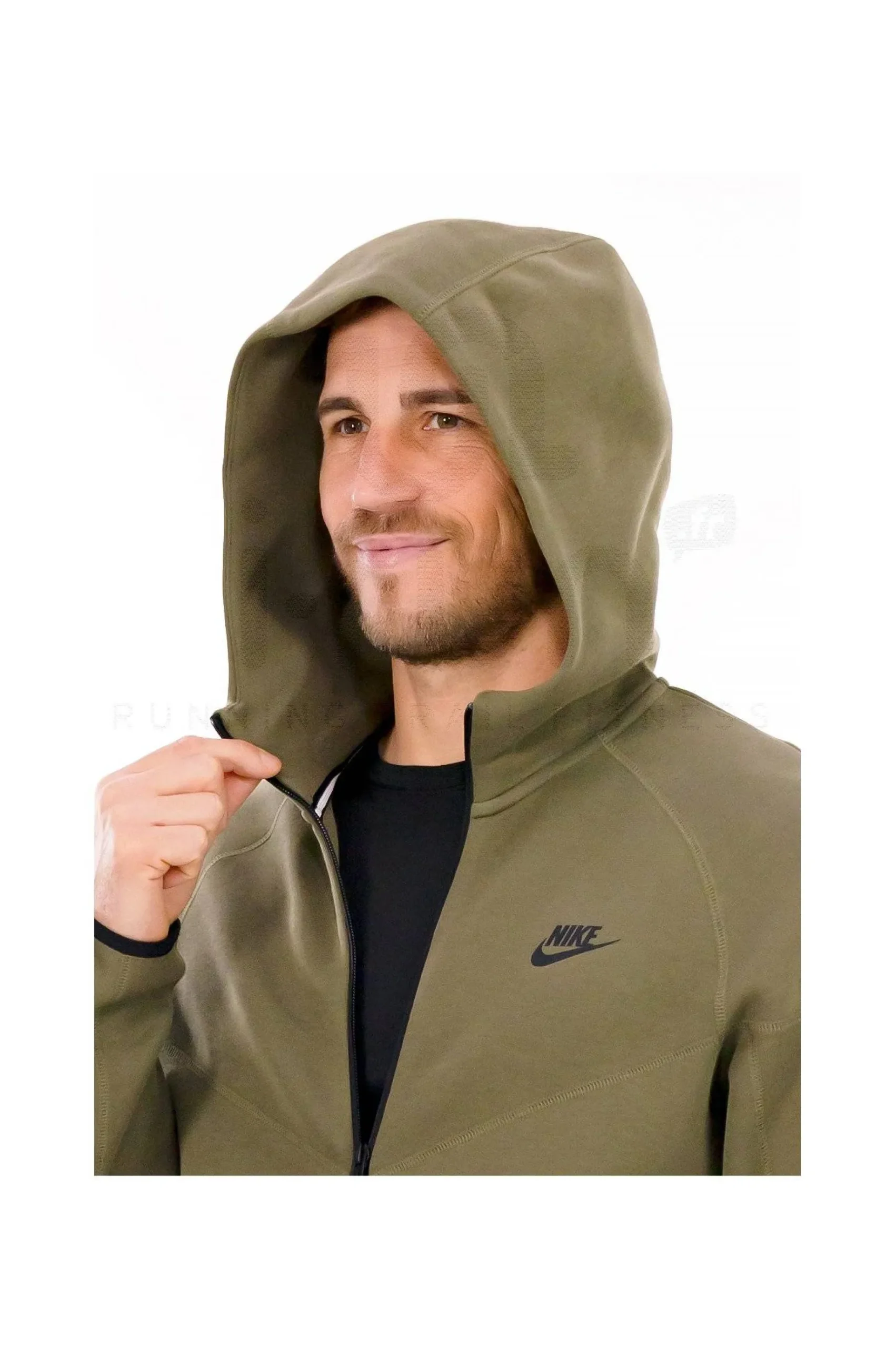 Tech Fleece Windrunner M